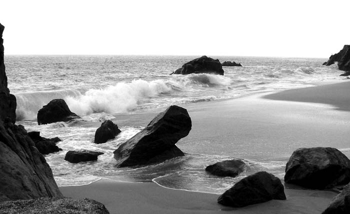 beach2bw.jpg